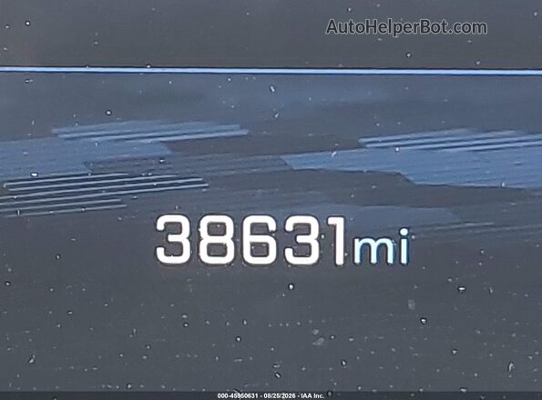 3GNAXPEG9SL322552 2025 CHEVROLET EQUINOX Черный Панорамный вид салона 360°