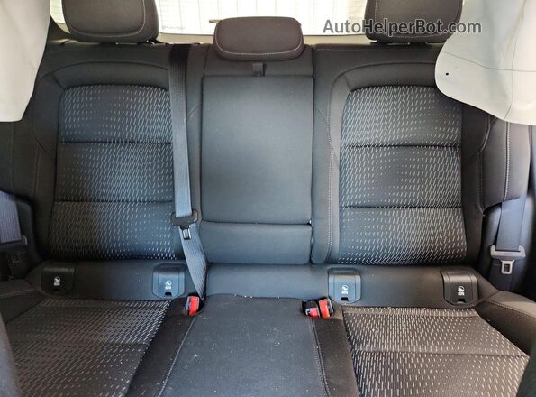 3GNAXPEG9TL207094 2026 CHEVROLET EQUINOX Белый Вид задних сидений