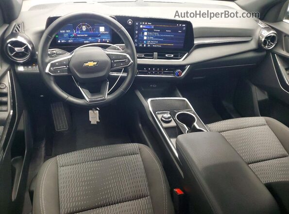 3GNAXPEG9TL349218 2026 CHEVROLET EQUINOX Gray Vista del salpicadero