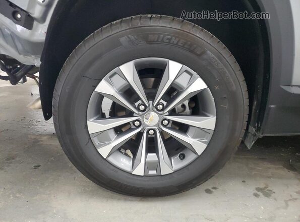 3GNAXPEG9TL349218 2026 CHEVROLET EQUINOX Gray 