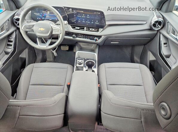 3GNAXPEGXTL125195 2026 CHEVROLET EQUINOX Зеленый Вид панели приборов