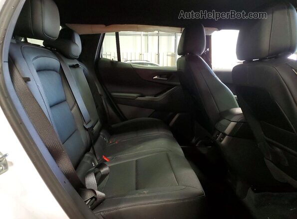 3GNAXPEGXTL246258 2026 CHEVROLET EQUINOX Белый Вид задней части салона