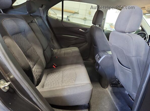 3GNAXSEV3JS570897 2018 CHEVROLET EQUINOX Gray Widok wnętrza z tyłu