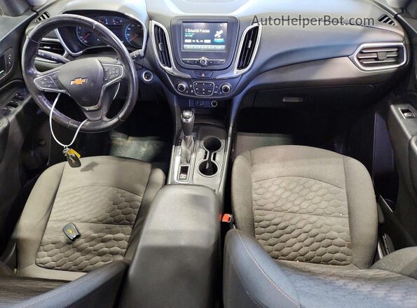3GNAXSEV3JS570897 2018 CHEVROLET EQUINOX Gray Widok deski rozdzielczej