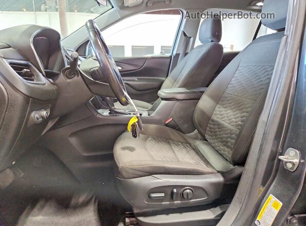 3GNAXSEV3JS570897 2018 CHEVROLET EQUINOX Gray Widok wnętrza z przodu