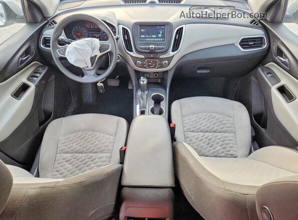 3GNAXSEV4JS585652 2018 CHEVROLET EQUINOX Silver Vista del salpicadero