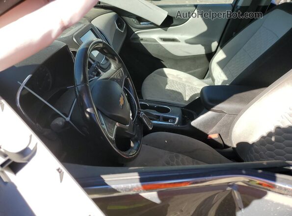3GNAXSEV7JS553150 2018 CHEVROLET EQUINOX Silver Вид салону спереду