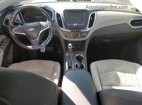 3GNAXSEV7JS553150 2018 CHEVROLET EQUINOX Silver Вид панелі приладів