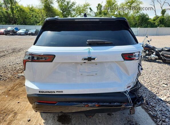 3GNAXTEG1TL164136 2026 CHEVROLET EQUINOX White Widok z tyłu