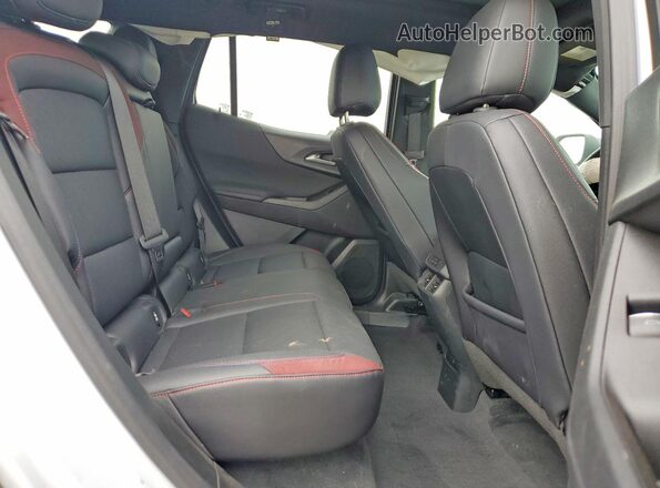 3GNAXTEGXTL206500 2026 CHEVROLET EQUINOX White Rear interior view
