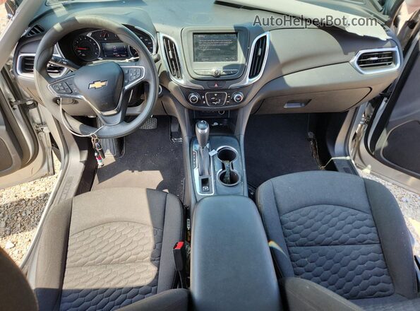 3GNAXTEV0MS133028 2021 CHEVROLET EQUINOX Silver Widok deski rozdzielczej