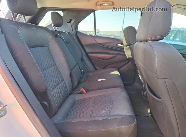 3GNAXTEV8LS736310 2020 CHEVROLET EQUINOX White Вид задньої частини салону