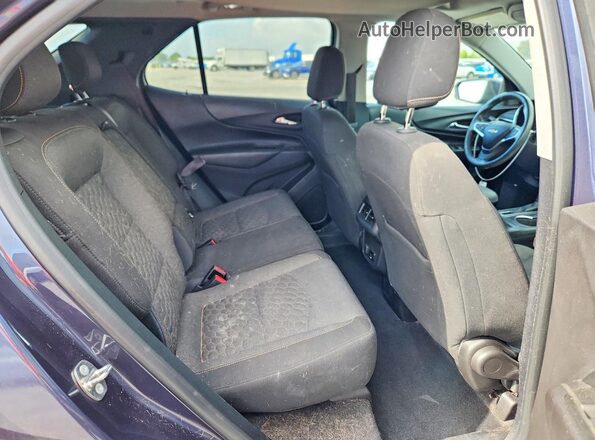 3GNAXTEX5JS539934 2018 CHEVROLET EQUINOX Blue Rear interior view