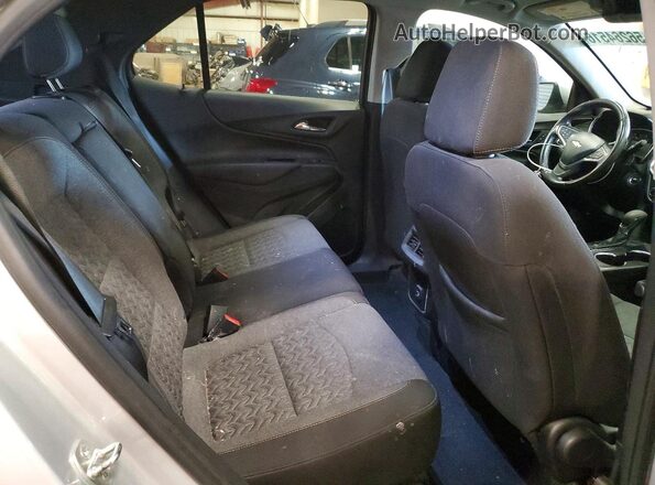 3GNAXUEV2NL258307 2022 CHEVROLET EQUINOX Silver უკანა სავარძლების ხედი