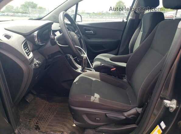 3GNCJKSB0KL143192 2019 CHEVROLET TRAX Gray Widok wnętrza z przodu