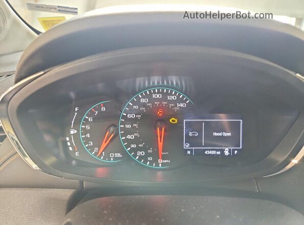 3GNCJKSB3LL208621 2020 CHEVROLET TRAX Silver Instrument cluster view