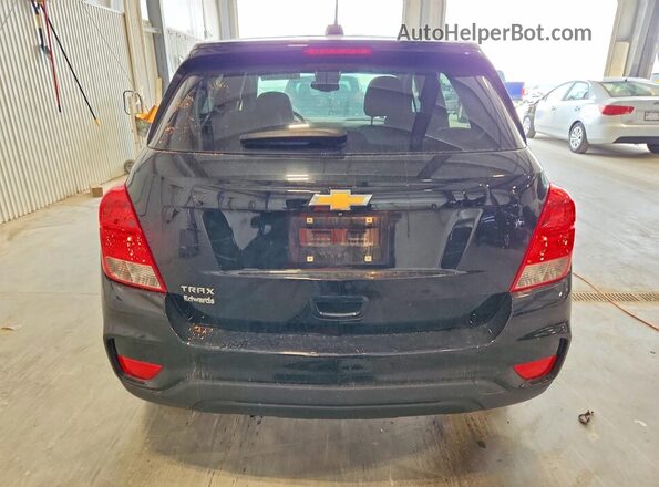 3GNCJKSB5LL322765 2020 CHEVROLET TRAX Черный Вид сзади