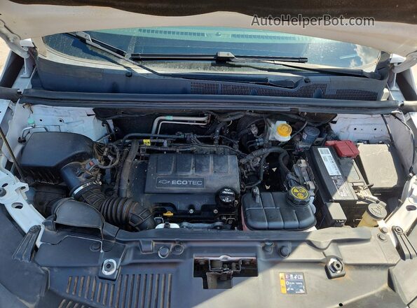 3GNCJKSB5LL334690 2020 CHEVROLET TRAX Белый Вид подкапотного пространства