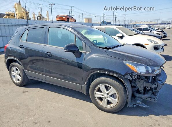 3GNCJKSB6LL308230 2020 CHEVROLET TRAX Черный Передняя правая четверть