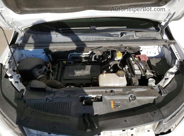 3GNCJKSB8LL172392 2020 CHEVROLET TRAX White Rear interior view