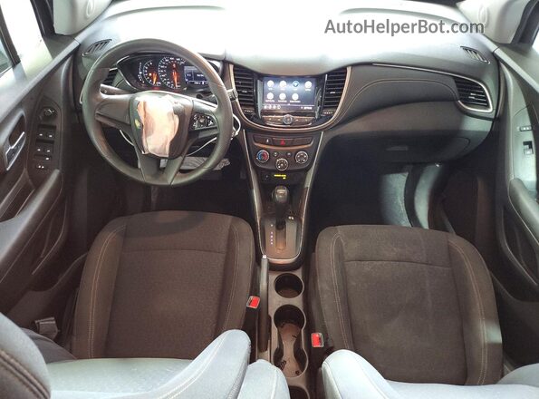 3GNCJKSB9LL191016 2020 CHEVROLET TRAX Gray წინა პანელის ხედი