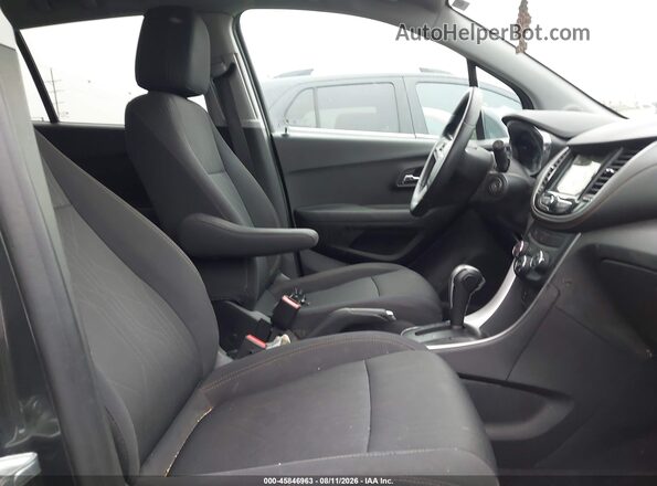 3GNCJLSB0KL228555 2019 CHEVROLET TRAX Gray Widok wnętrza z przodu