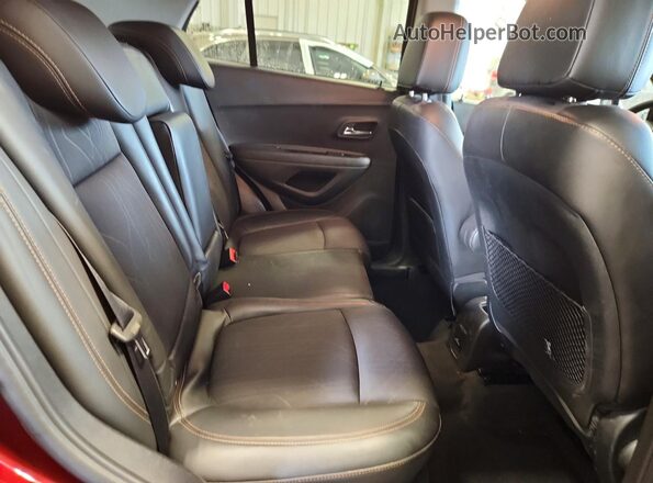 3GNCJLSB1HL264814 2017 CHEVROLET TRAX Burgundy Հետևի նստատեղերի տեսք