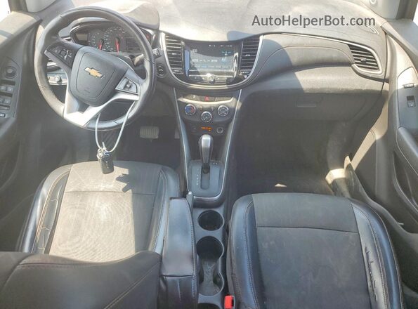3GNCJLSB1HL269933 2017 CHEVROLET TRAX Maroon წინა პანელის ხედი
