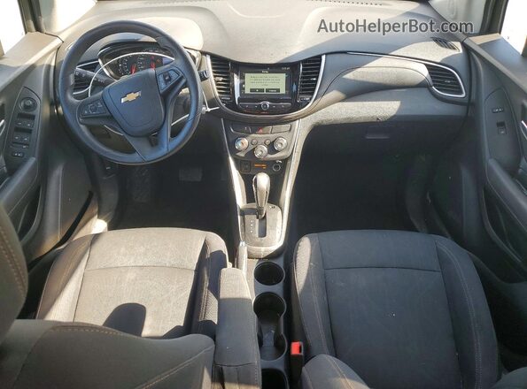 3GNCJLSB1HL284254 2017 CHEVROLET TRAX White Vista del salpicadero