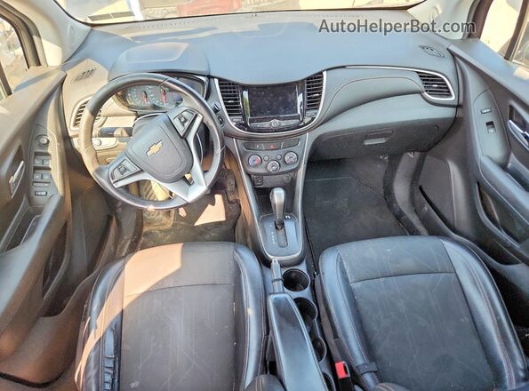 3GNCJLSB1JL215697 2018 CHEVROLET TRAX Black Dashboard view