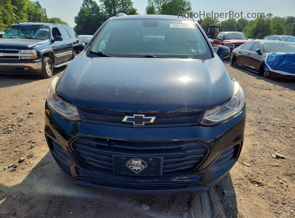 3GNCJLSB1JL215697 2018 CHEVROLET TRAX Black Front view