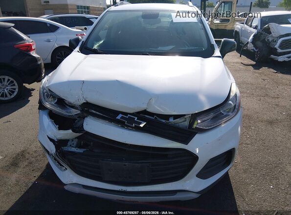 3GNCJLSB1JL356088 2018 CHEVROLET TRAX Белый Вид щитка приборов