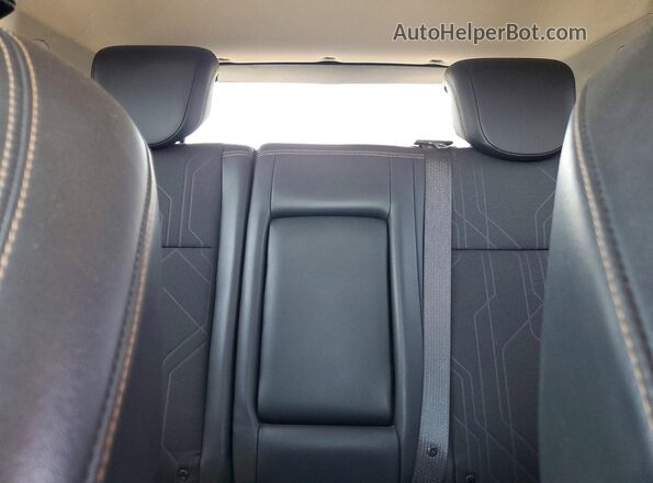 3GNCJLSB1LL309565 2020 CHEVROLET TRAX Black Widok tylnych siedzeń