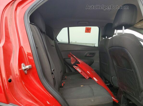 3GNCJLSB2JL293678 2018 CHEVROLET TRAX Red Widok wnętrza z tyłu