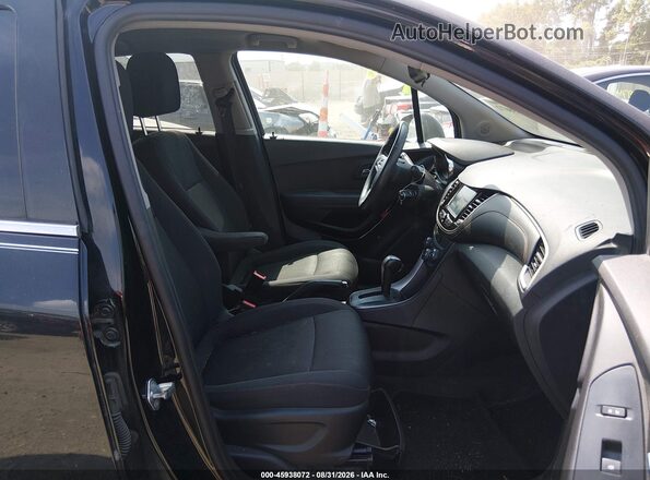3GNCJLSB3HL240675 2017 CHEVROLET TRAX Black Вид салону спереду