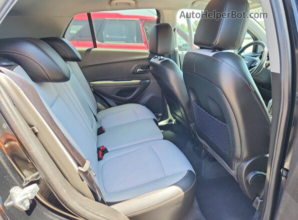 3GNCJLSB3KL254731 2019 CHEVROLET TRAX Black Вид задньої частини салону