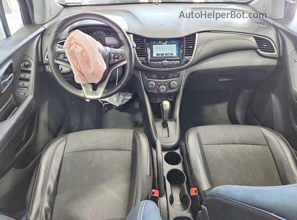 3GNCJLSB4HL213758 2017 CHEVROLET TRAX White Вид панелі приладів