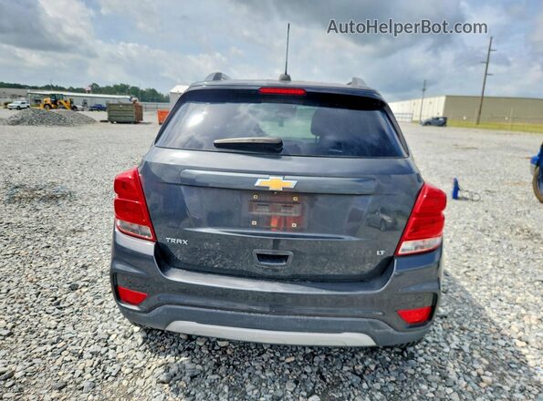 3GNCJLSB4HL287097 2017 CHEVROLET TRAX Gray Вид ззаду