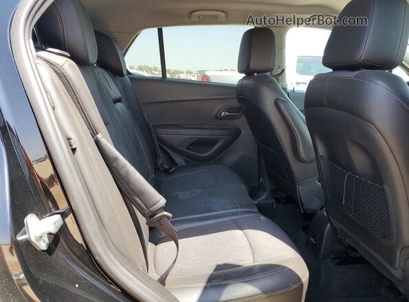 3GNCJLSB4JL220988 2018 CHEVROLET TRAX Gray უკანა სავარძლების ხედი