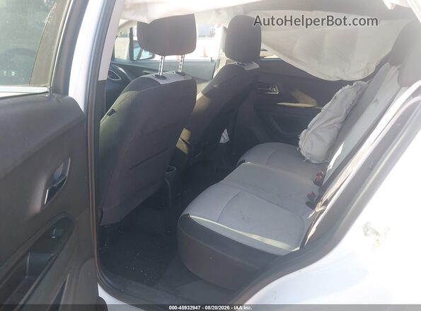 3GNCJLSB5JL417121 2018 CHEVROLET TRAX White VIN კოდის სტიკერის ხედი