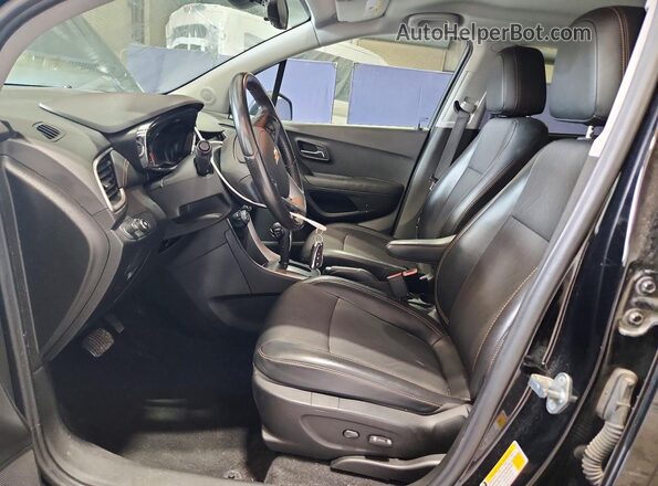 3GNCJLSB5KL333012 2019 CHEVROLET TRAX Black Widok wnętrza z przodu