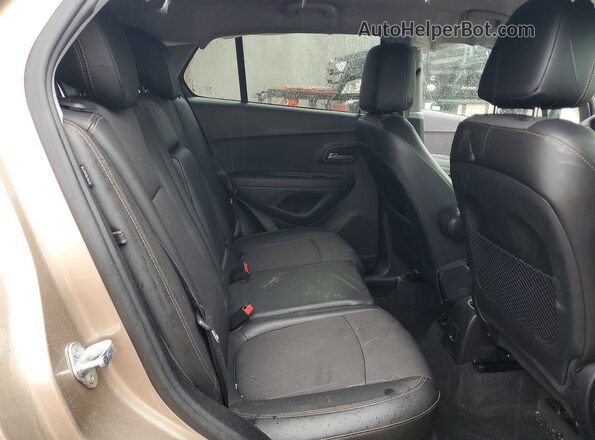 3GNCJLSB6JL206848 2018 CHEVROLET TRAX Brown Vista interior trasera