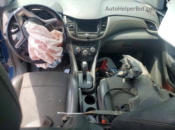 3GNCJLSB6LL323638 2020 CHEVROLET TRAX Blue Առջևի վահանակի տեսք