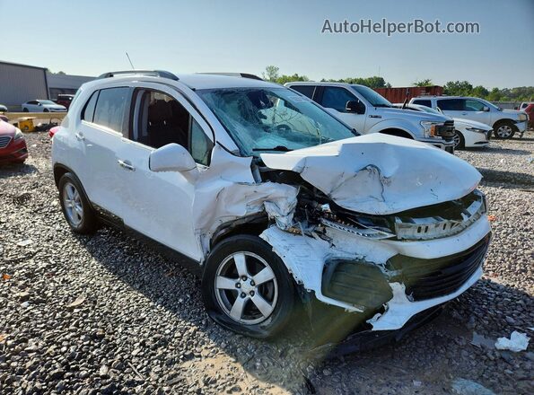 3GNCJLSB7KL271922 2019 CHEVROLET TRAX White Front right