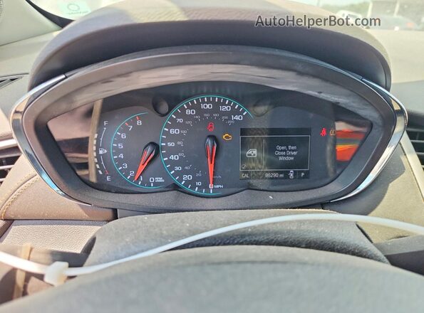 3GNCJLSB8JL203353 2018 CHEVROLET TRAX Серый Вид щитка приборов