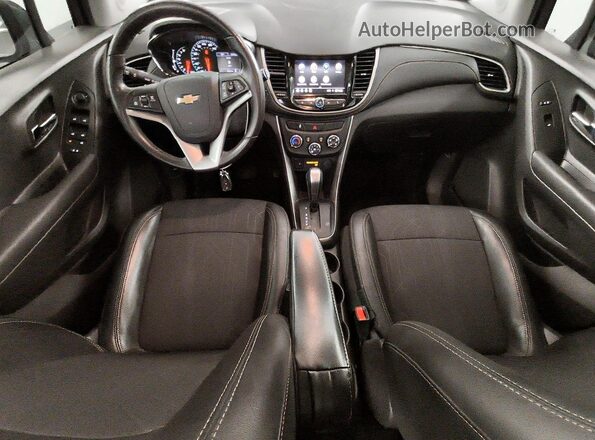 3GNCJLSB8LL202027 2020 CHEVROLET TRAX Gray Widok deski rozdzielczej