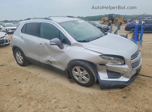 3GNCJLSBXGL267936 2016 CHEVROLET TRAX Silver Przód prawy