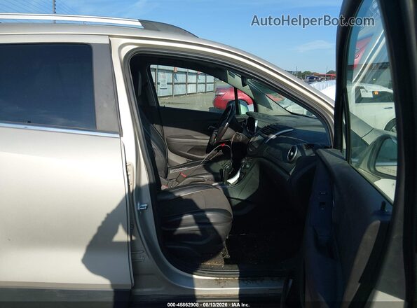 3GNCJLSBXGL277107 2016 CHEVROLET TRAX Champagne Vista interior delantera