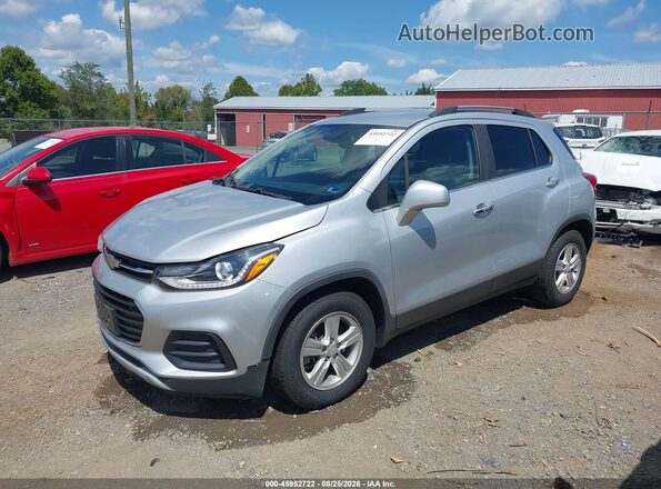 3GNCJLSBXLL282947 2020 CHEVROLET TRAX Silver Առջևի ձախ երեք քառորդ տեսարան