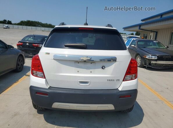 3GNCJMSB2GL204738 2016 CHEVROLET TRAX White Vista trasera